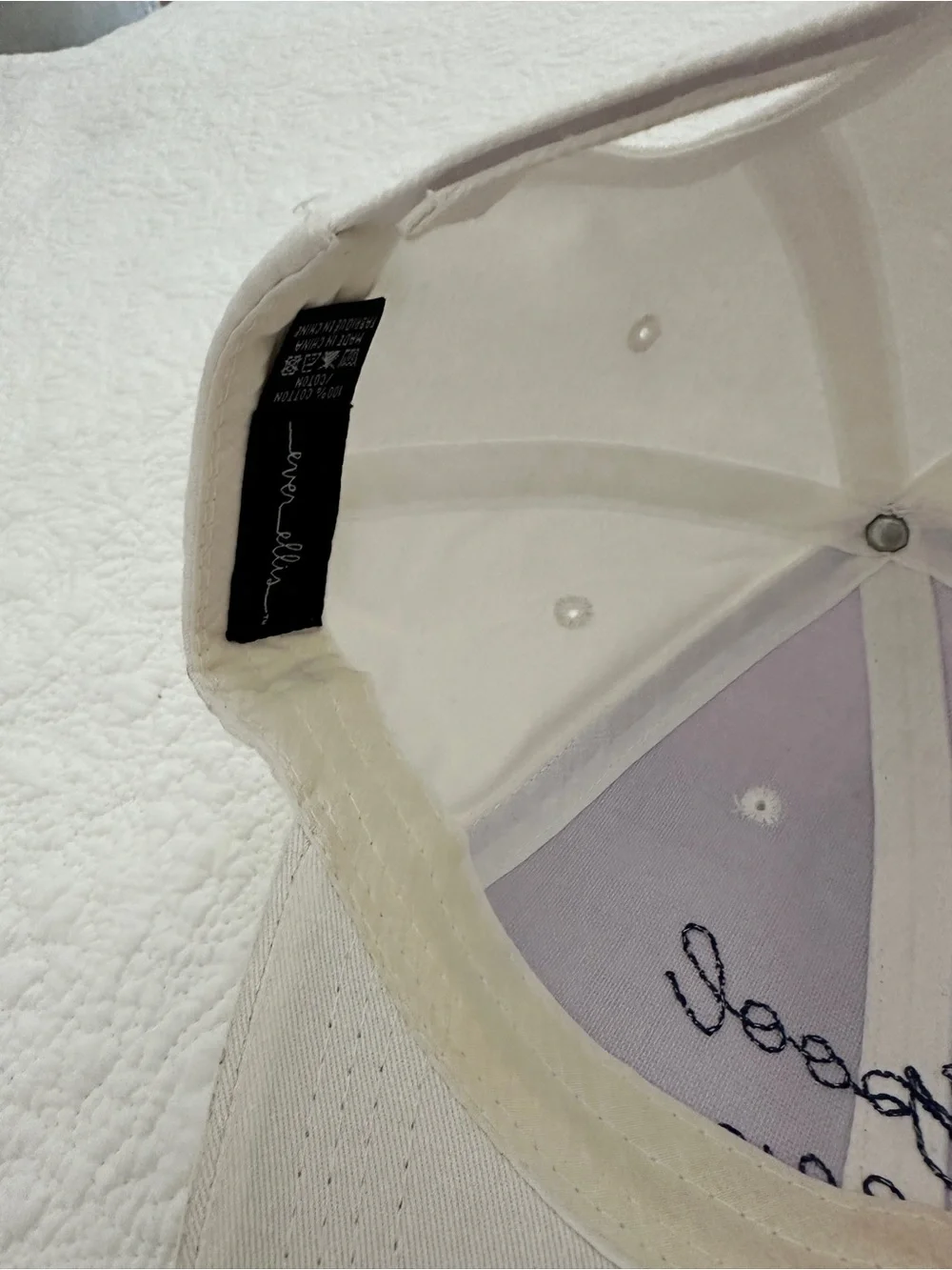 Ever Ellis Carpool Queen White Embroidered Baseball Cap - Picture 8 of 9
